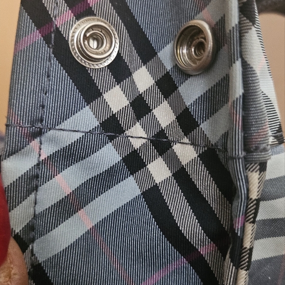 - AUTHENTIC Burberry Blue label small tote - Picture 10 of 11